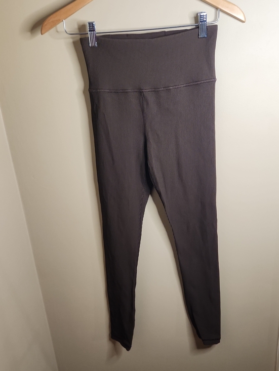 Athleta Pants - Athleta Elation ribbed tight in brown. Size S. #631867